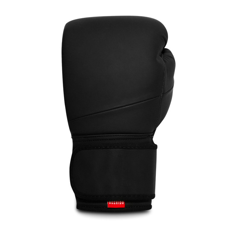 Icon Pro Training Boxing Gloves: Onyx